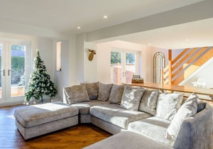 7 bedroom accommodation in Killerby, near Cayton