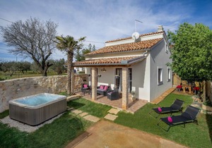 70 m² Accommodation ∙ 2 bedrooms ∙ 5 guests
