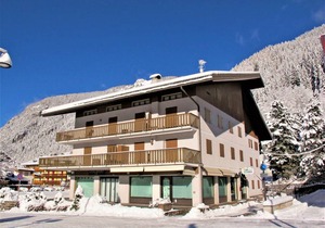 70 m² Apartment ∙ 3 bedrooms ∙ 6 guests