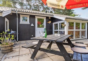 74 m² House ∙ 2 bedrooms ∙ 4 guests