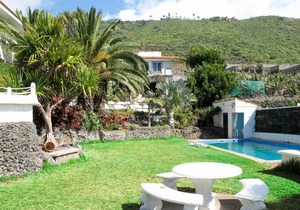 75 m² Resort ∙ 2 bedrooms ∙ 4 guests