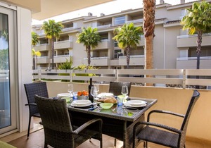 75 m² Apartment ∙ 2 bedrooms ∙ 4 guests
