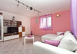 75 m² House ∙ 2 bedrooms ∙ 6 guests