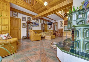 750 m² Accommodation ∙ 6 bedrooms ∙ 12 guests