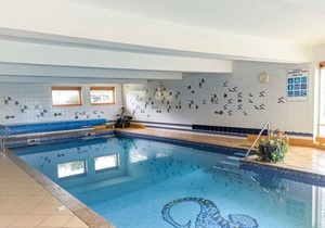 750 m² House ∙ 6 bedrooms ∙ 12 guests