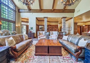 767 m² House ∙ 6 bedrooms ∙ 20 guests