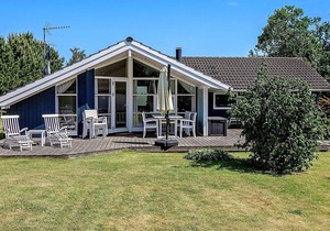 8 person holiday home in Faxe Ladeplads