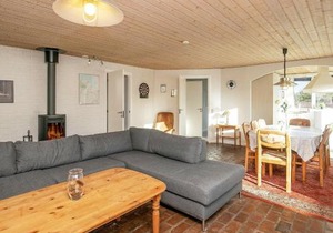 8 person holiday home in Ulfborg-By Traum