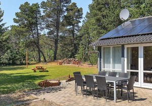 8 person holiday home in lb k