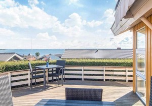 8 person holiday home in Sjølund-By Traum