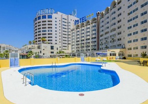 80 m² Apartment ∙ 3 bedrooms ∙ 6 guests