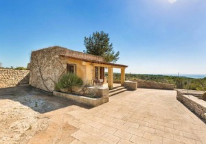 80 m² Farmhouse ∙ 4 guests