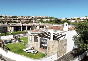 80 m² Resort ∙ 2 bedrooms ∙ 4 guests