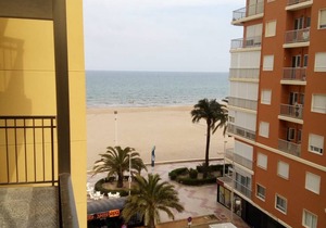 90 m² Apartment ∙ 3 bedrooms ∙ 6 guests