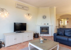 90 m² House ∙ 2 bedrooms ∙ 4 guests