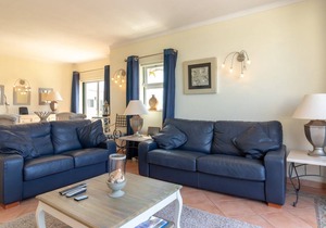 90 m² House ∙ 2 bedrooms ∙ 4 guests