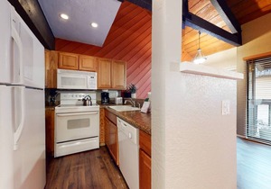 97 m² Condo ∙ 1 bedroom ∙ 6 guests