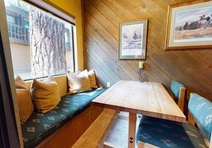 97 m² Condo ∙ 1 bedroom ∙ 6 guests