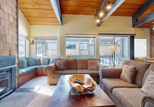 97 m² Condo ∙ 1 bedroom ∙ 6 guests
