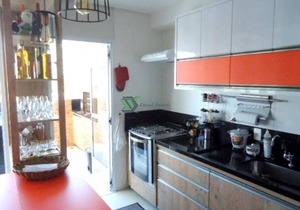 98sqm apartment, 3 bedrooms. Guarujá Cove Beach - Excellent Club Condominium