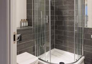 A 5 star luxury hotel with home cinema in city centre