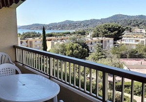 A/C T2, WIFI, Private Parking, Close to Beach - Bormes les Mimosas
