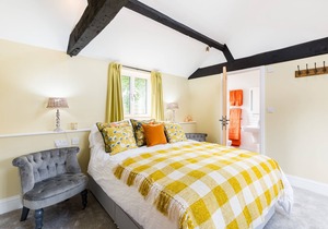 A Calm, Cosy and Idyllic break with Swimming Pool, Jacuzzi and Sauna!