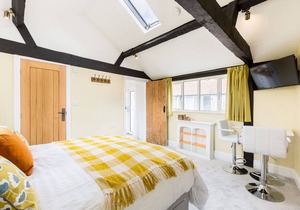 A Calm, Cosy and Idyllic break with Swimming Pool, Jacuzzi and Sauna!