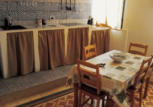 A Due Passi Dal Porto