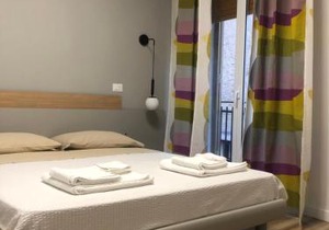 A Due Passi Dalla Scalinata Rooms