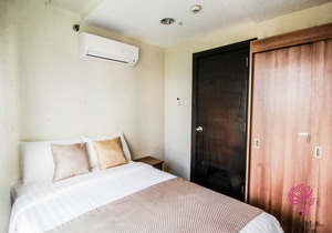 A LUXURIOUS AFFORDABLE UNIT NEAR AYALA W/3 BEDROOM