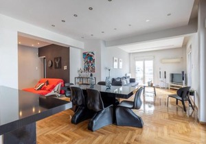 A Luxury & Comfortable Apt in Athens