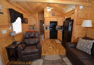 A one bedroom, one bathroom cabin overlooking Christopher Creek.