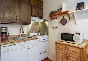 (A109) Studio Condominiums