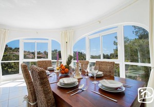 Abahana Villas Daisy