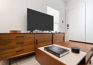 Abode | Montrose | 2-Bedroom