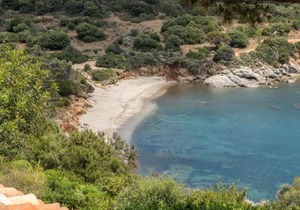 Accu is Prezzus D fronte mare