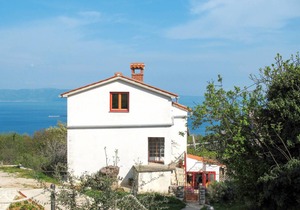 Adalgisa with 1 bedrooms and 1.5 bathrooms