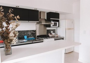 Administración MAIPU 2E DEPTO PREMIUM