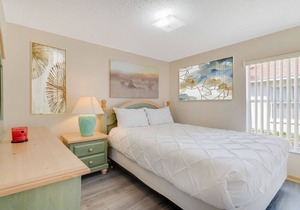 Adorable Private Pool Home| 3Bed 2Bath| Right next to ChampionsGate and Publix Shopping Center