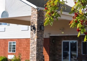 Affordability Meets Comfort in GuestHouse Kelso Longview! 3 Great Units