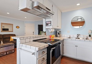 Affordable! Carpinteria Shores Beachfront Condo.