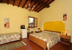 Agriturismo Bellosguardo - Deluxe Triple Room