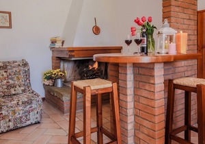 Agriturismo Lisciano Niccone, with pool and spa, Apartment Ceraso