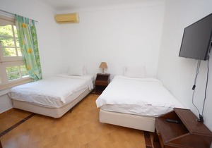 Al Frdous Luxury Vacation Home