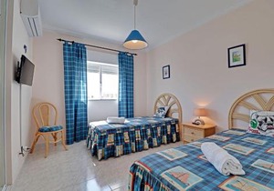 Albufeira Concept 1 with Pool by Homing