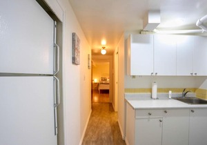 Alluring Stellar Guest Suite Near UBC