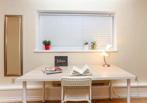Alluring Stellar Guest Suite Near UBC