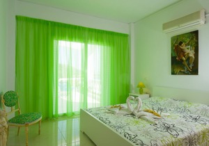 ALMYROS BEACH APARTMENT