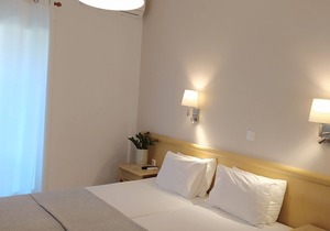 ALYKES FAMILY RESORT , 1 BEDROOM APARTMENT